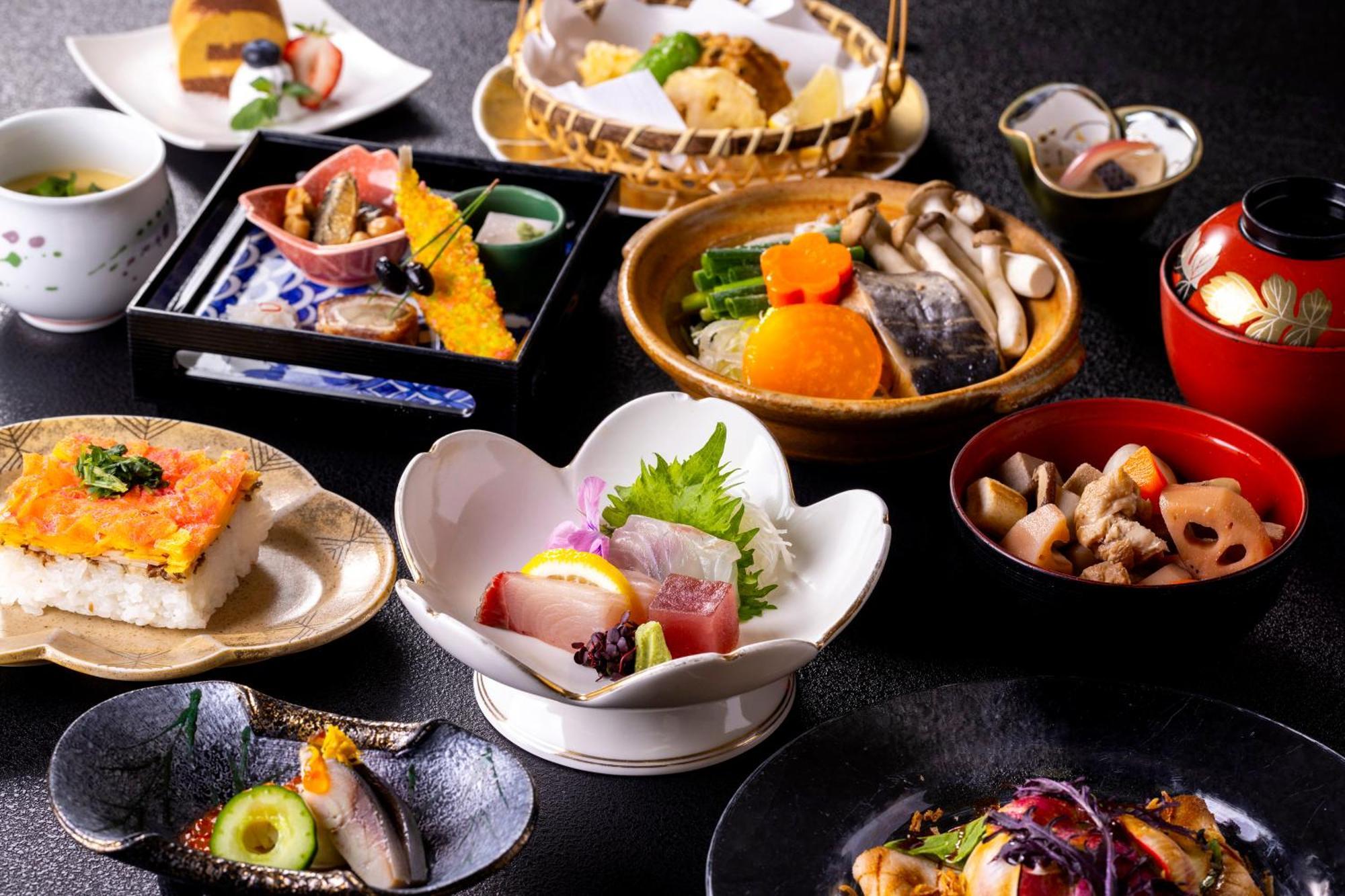 Iwakuni Kokusai Kanko Hotel Esterno foto