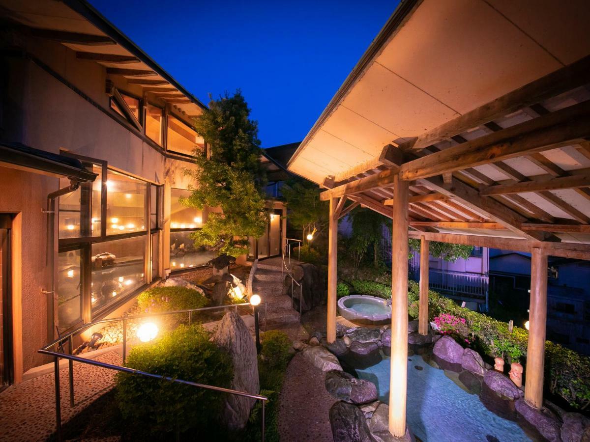 Iwakuni Kokusai Kanko Hotel Esterno foto