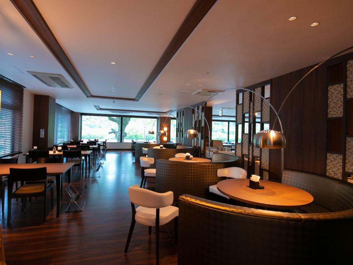 Iwakuni Kokusai Kanko Hotel Esterno foto